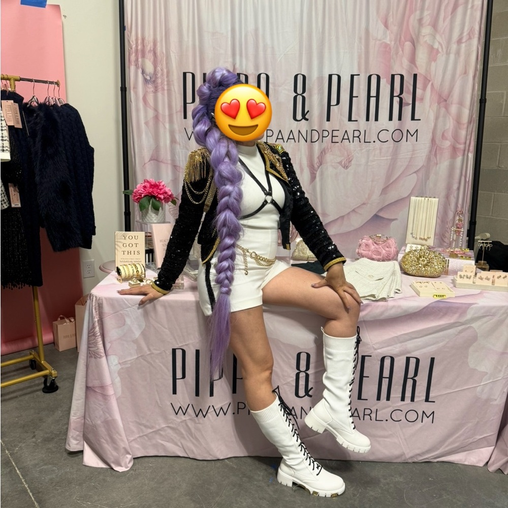 Rumi K-Pop Demon Hunters Cosplay Outfit Jacket & Shorts